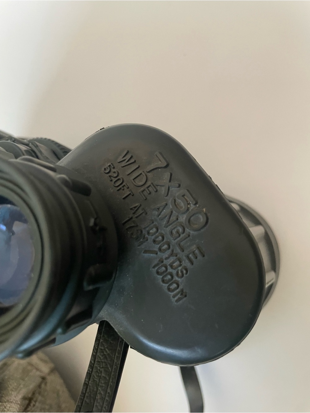 Vintage Tasco 471R Wide Angle Military Binoculars - Picture 6 of 9